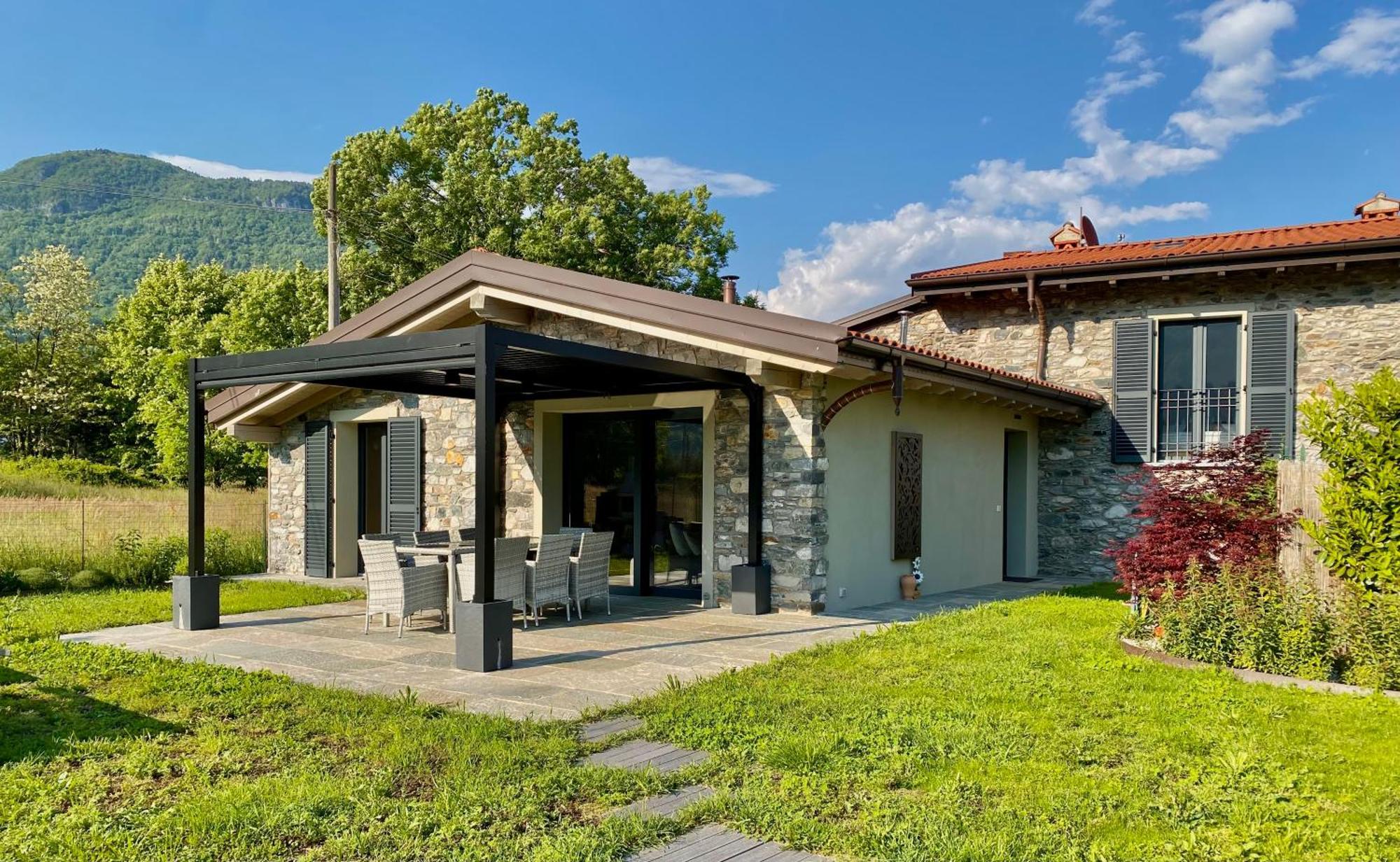 Villa Larius Gravedona Esterno foto