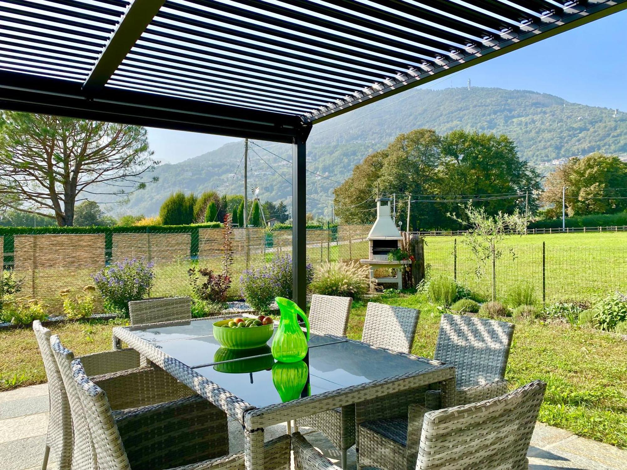 Villa Larius Gravedona Esterno foto